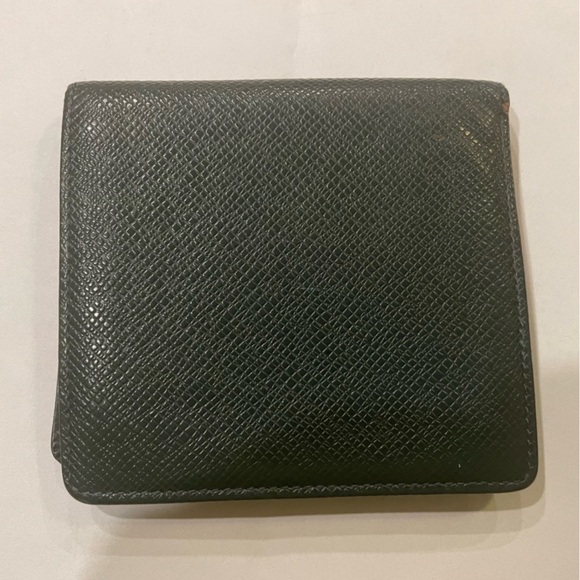 Louis Vuitton Green Leather Mens Wallet - Picture 4 of 12